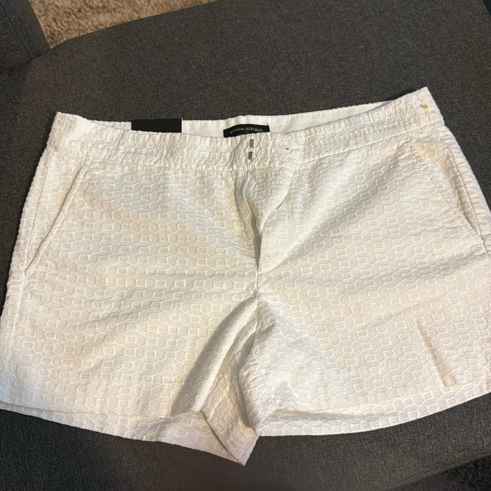 Brand new with tags, banana republic shorts